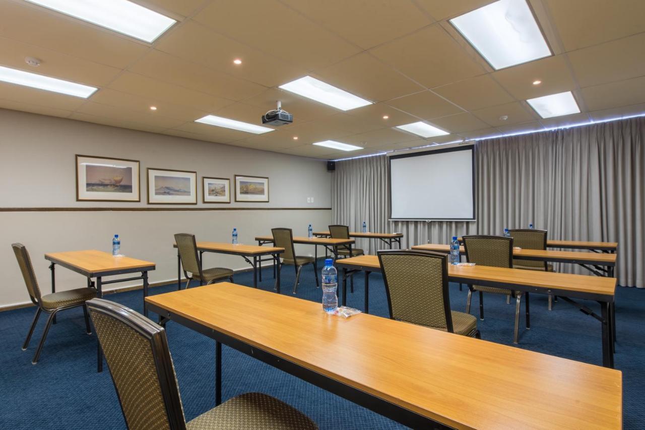 Saldanha Bay Hotel Екстериор снимка