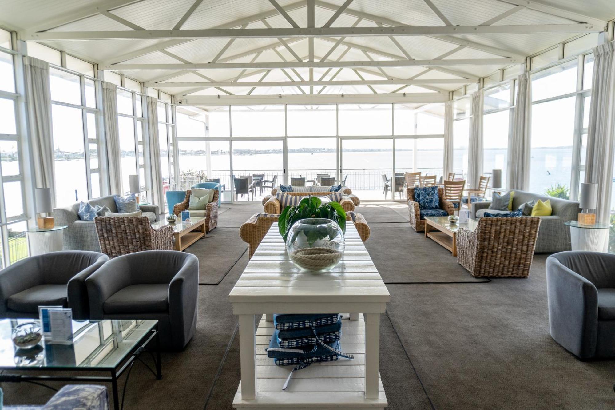Saldanha Bay Hotel Екстериор снимка